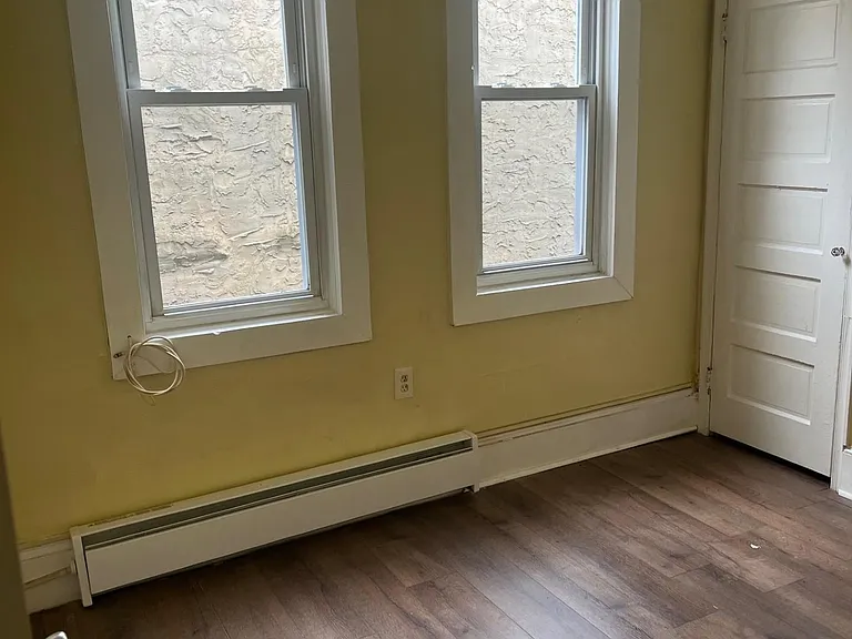 5353 Woodland Ave #2 — Photo 11