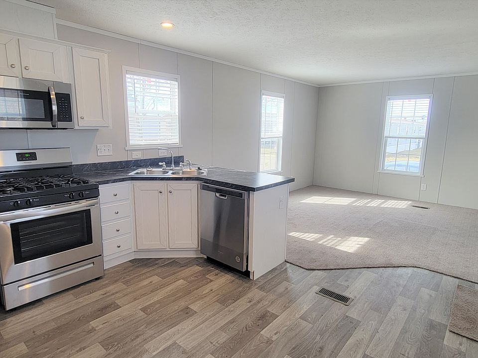 1st image of 117 Texas St #117