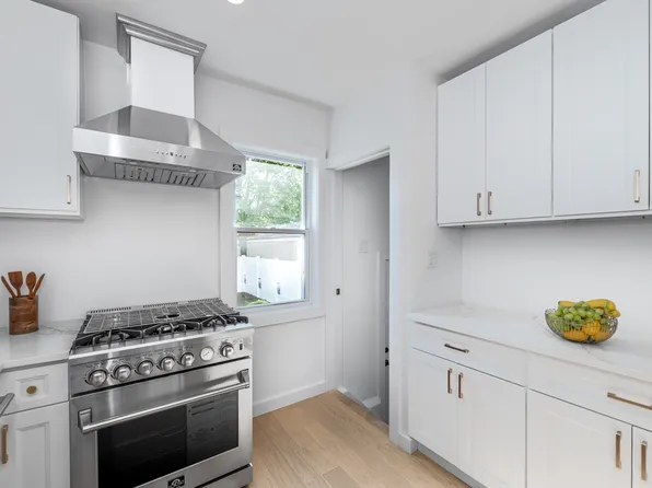 57-46 65th Street image 13 of 27