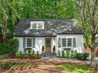 2652 Green Meadows Ln, Atlanta, GA 30319