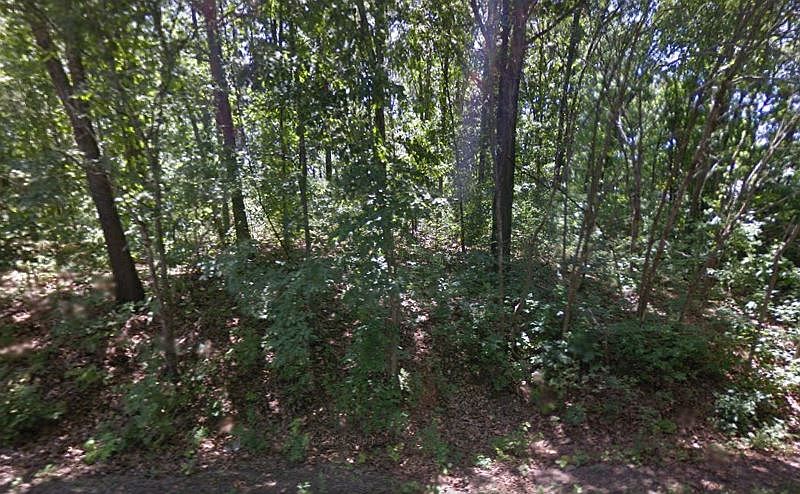 1st image of 16-24579 Pimlico Dr
