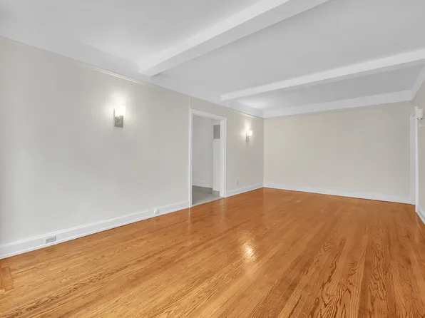 175 West 76th Street image 1 of 13