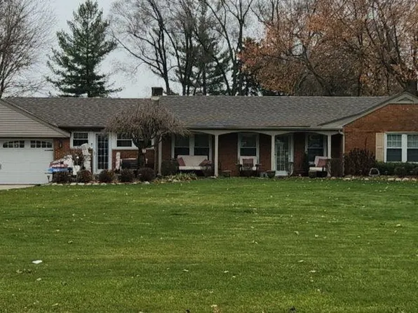 38520 Moravian Dr, Clinton Township, MI 48036