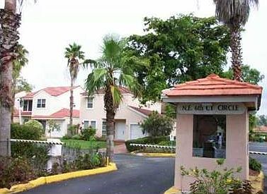 1st image of 20024 NE Six Court Cir