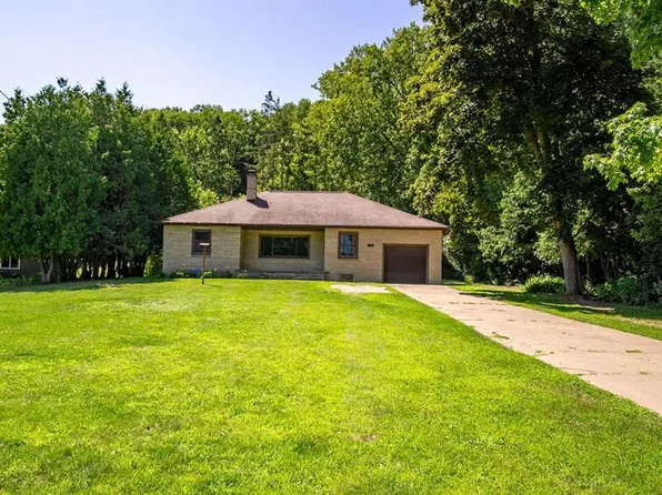 214 Mt. Washington Street, Eau Claire, WI 54703