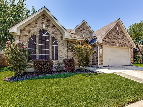 2nd image of 1310 Ganahl Ct
