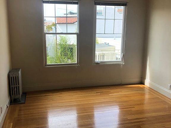 3rd image of 3759 Fillmore St APT 11