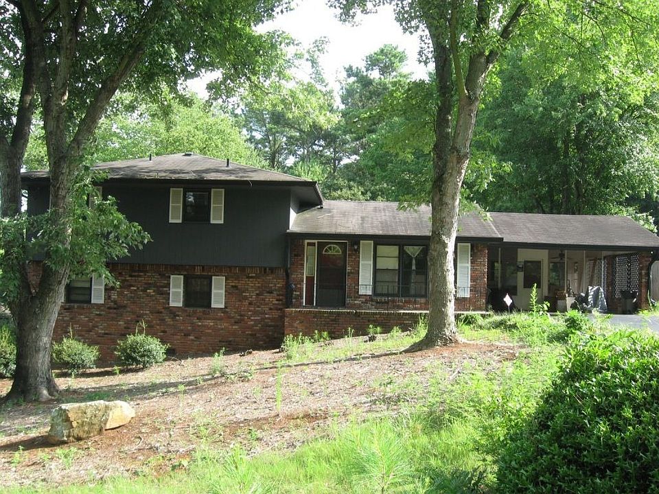 1st image of 240 Janis Dr