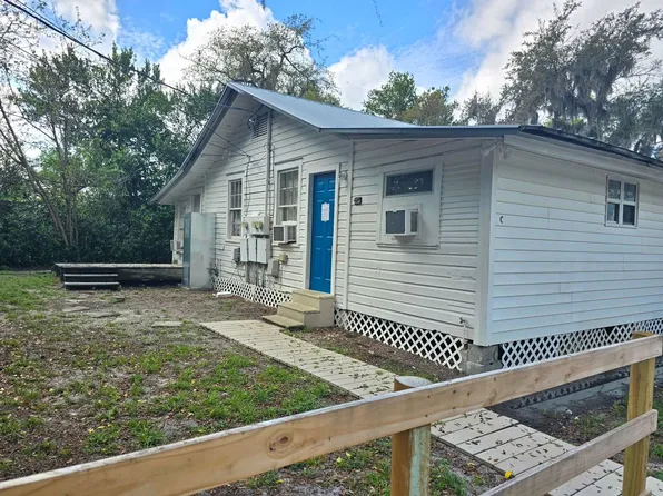 2219 Everett St- 2 Bedroom/1 Bath For Rent, 2219 Everett St APT C, Lakeland, FL 33801
