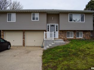 1321 W Pine St, Chillicothe, IL 61523