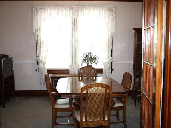 5th image of 1055 Coronado Ave