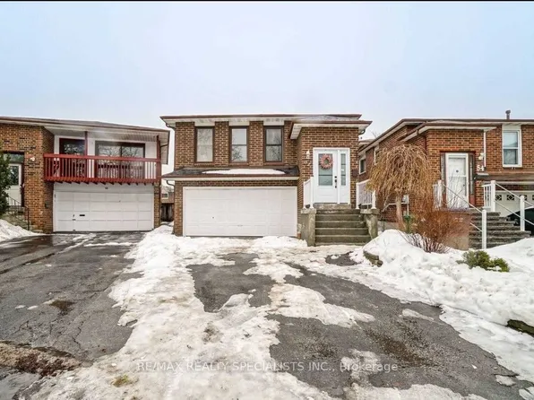 52 Maplehurst Sq, Brampton, ON L6Z 1J6