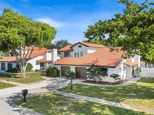 443 NE 38th St, Boca Raton, FL 33431