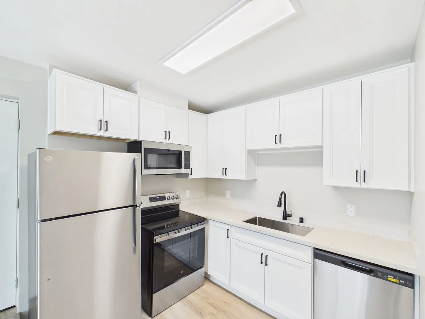 The Gemma Apartments — Photo 2