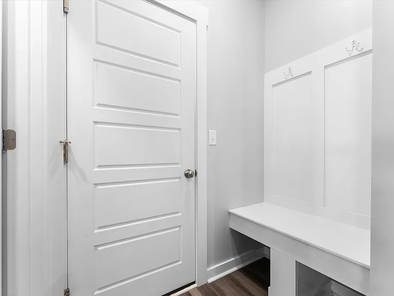 1615 Lannister Ave — Photo 19