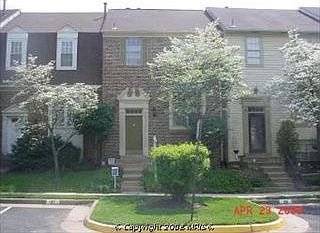 1st image of 2707 Woodwalk Ct