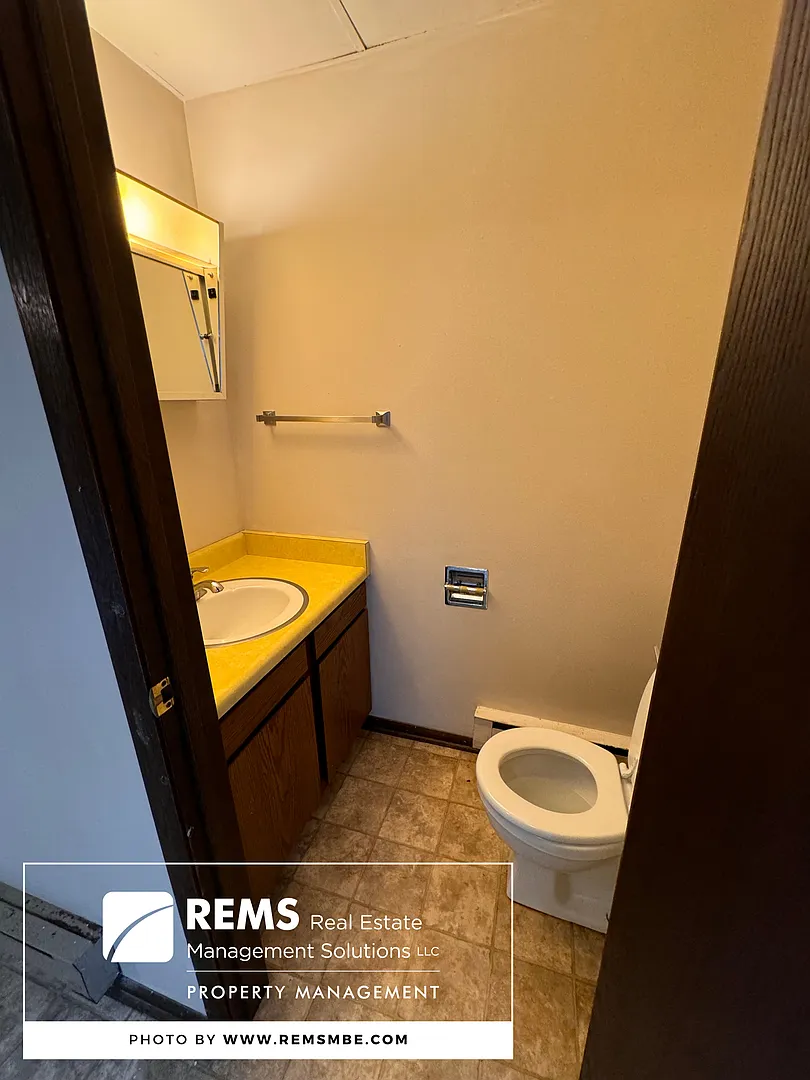 701-709 12th Street / 1400-1406 Tuttle St — Photo 3
