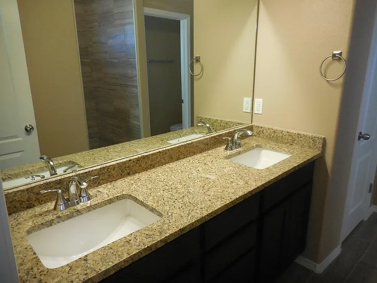 7312 Glacier Dr — Photo 14
