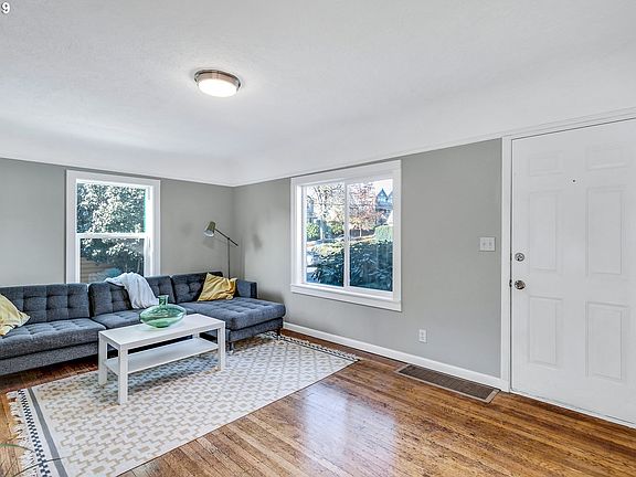4th image of 624 N Blandena St