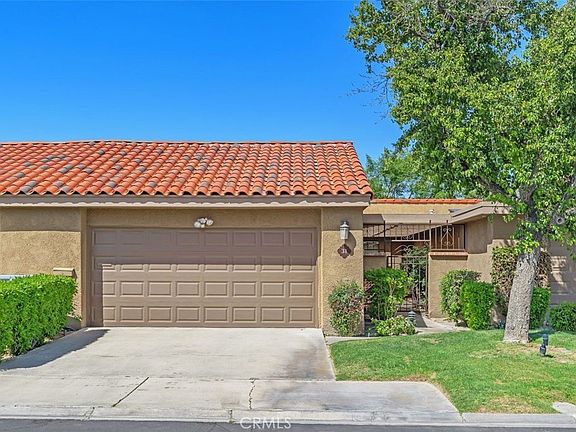 2nd image of 31 Majorca Dr
