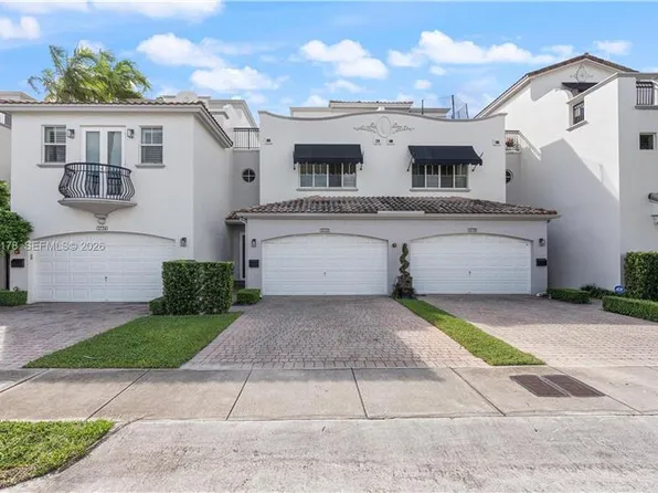 1772 NE 9th St #7, Fort Lauderdale, FL 33304