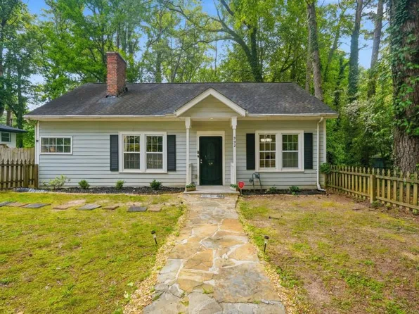 992 Westmont Rd SW, Atlanta, GA 30311