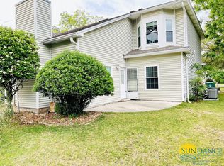 606 Emerald Ln, Fort Walton Beach, FL 32547
