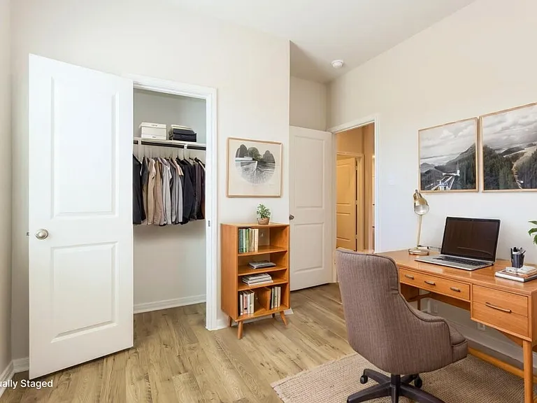 15578 Caramel Springs Dr — Photo 16