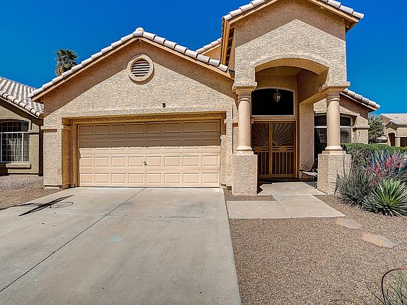 Desert Breeze Community