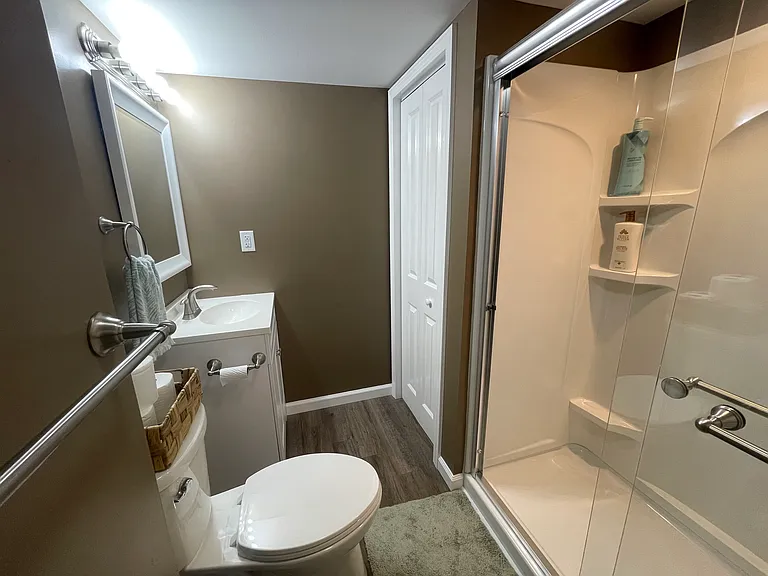 803 Valley St — Photo 10