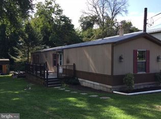 2207 River Rd, Bainbridge, PA 17502