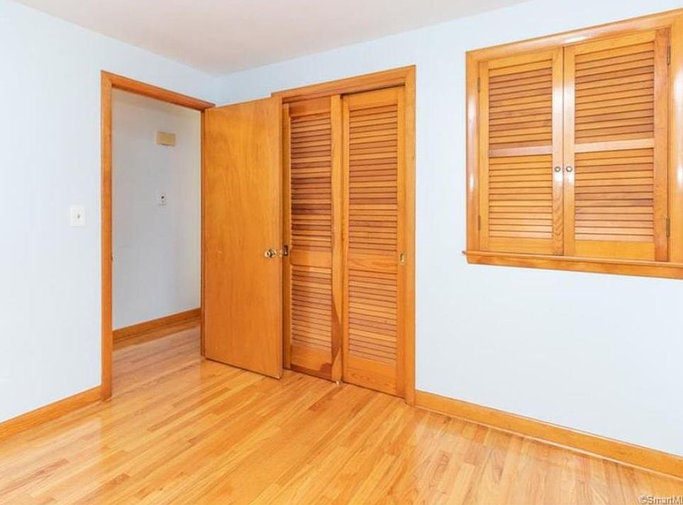 1st image of 56 Anita Dr