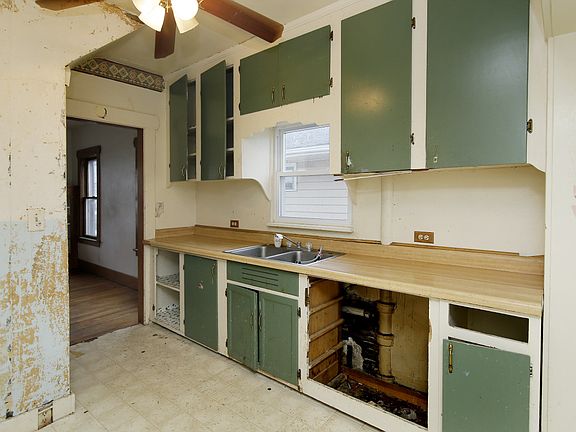 5th image of 197 Highland Ave