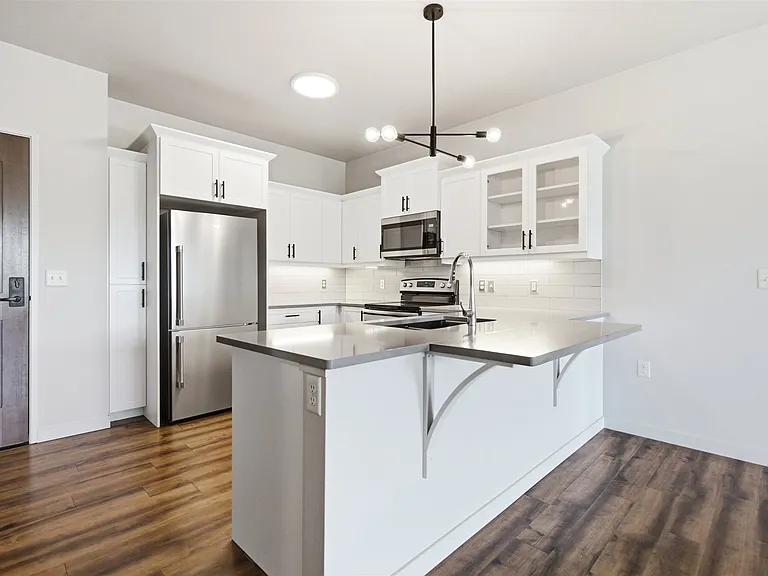 100 Woodlands Way #S404 — Photo 6