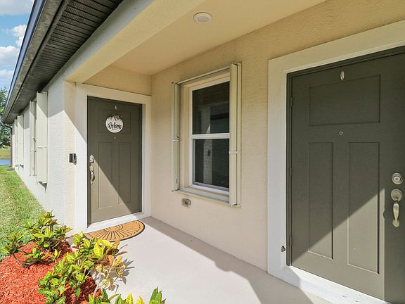 4th image of 5205 Armina Place