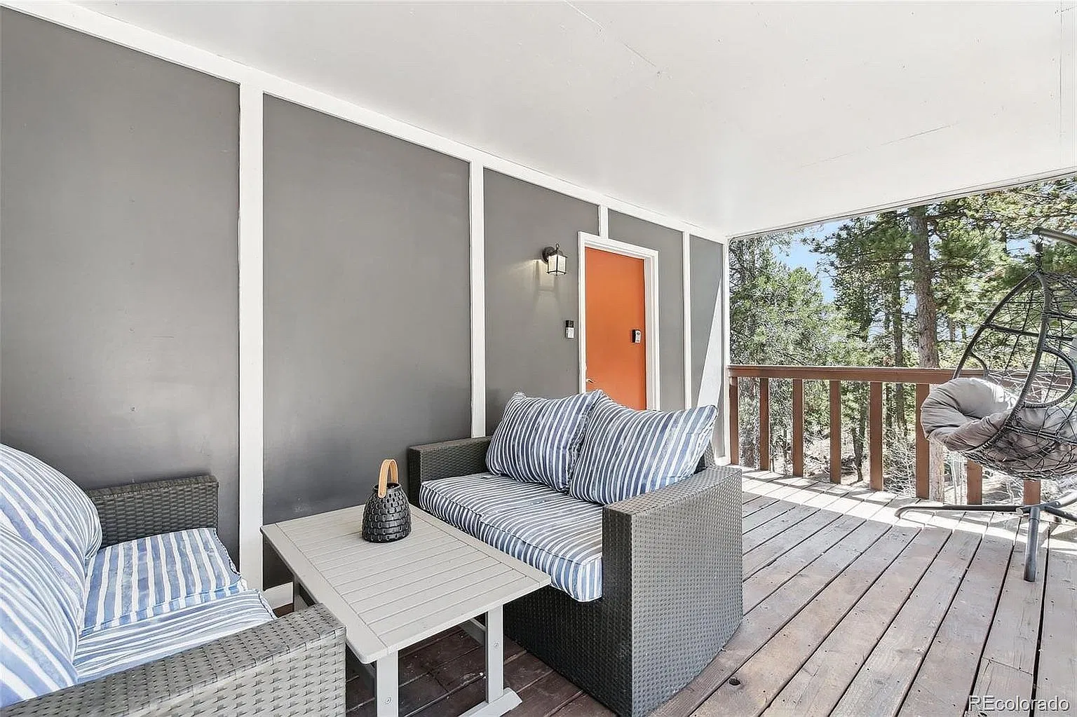 5 bed, 2265 sqft, $3,300 — Photo 3