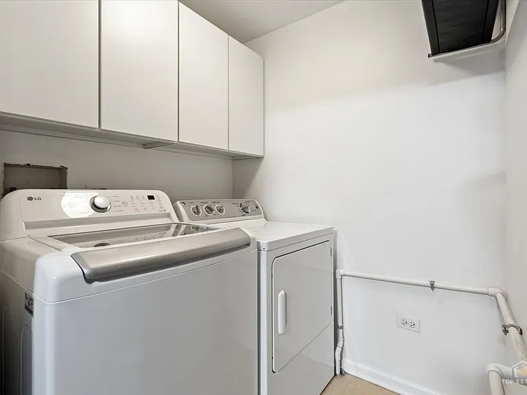 3501 Wellington Ct #203 — Photo 19