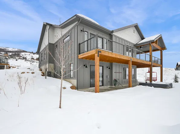 4519 N Seven Bridges Rd, Eden, UT 84310