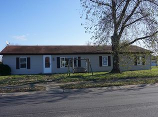 1350 Maple Ct, Martinsville, IN 46151