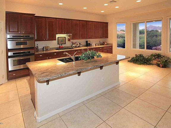3rd image of 735 W Granite View Dr