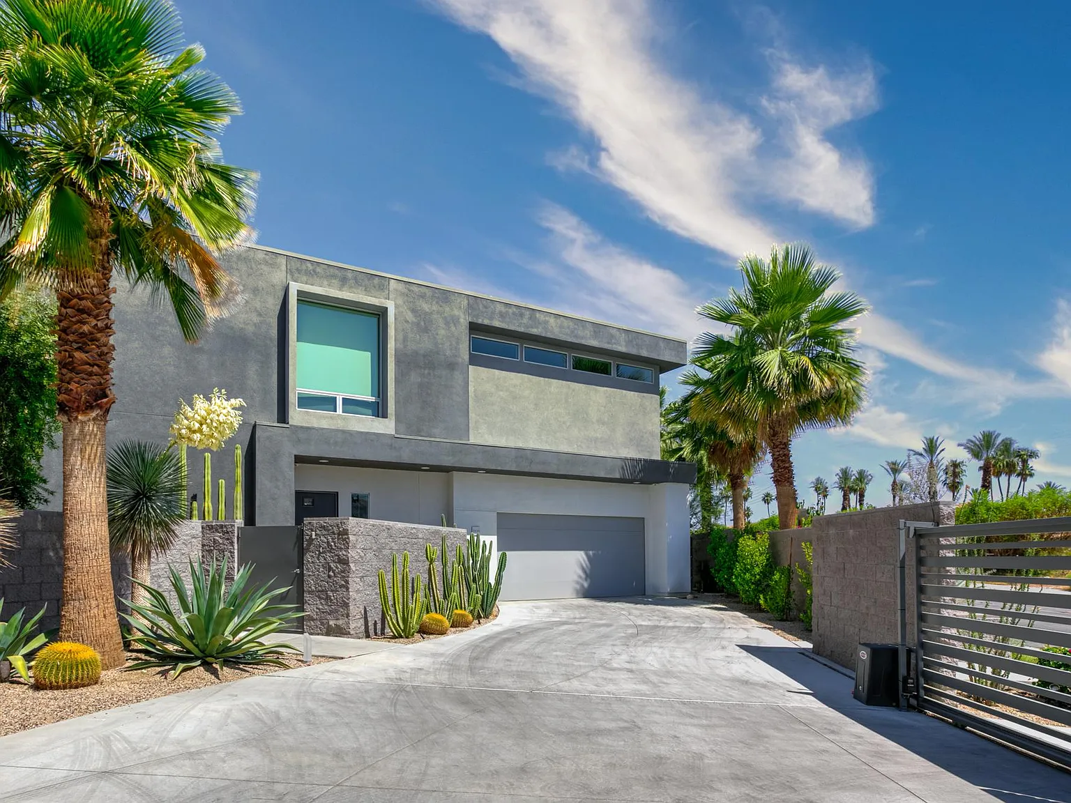 1505 S Belardo Rd — Photo 3