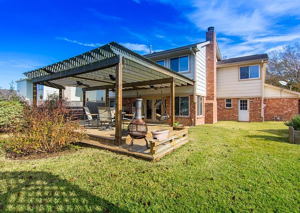 2nd image of 3310 Long Hollow Ct