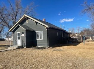 222 W 2nd St, Bird City, KS 67731