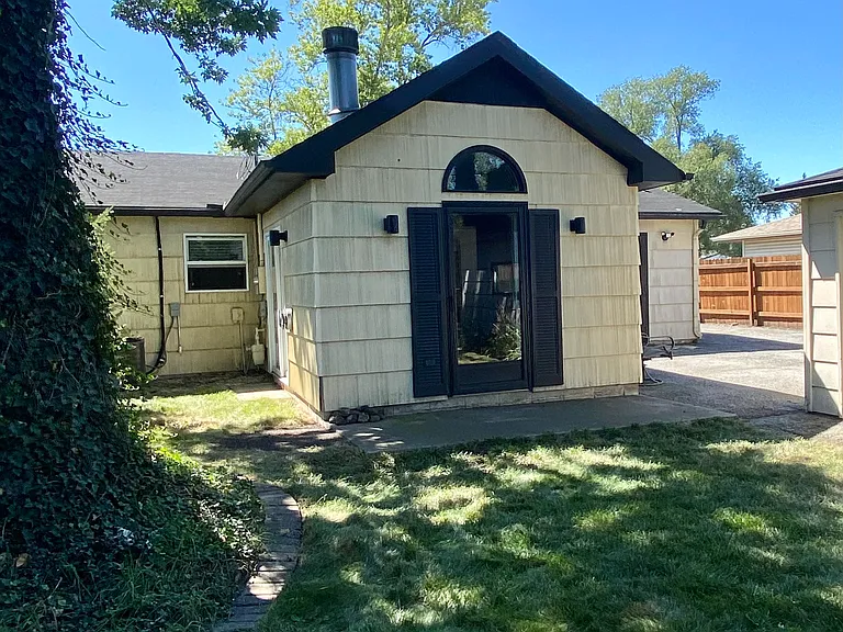 9315 Ellen Dr — Photo 19
