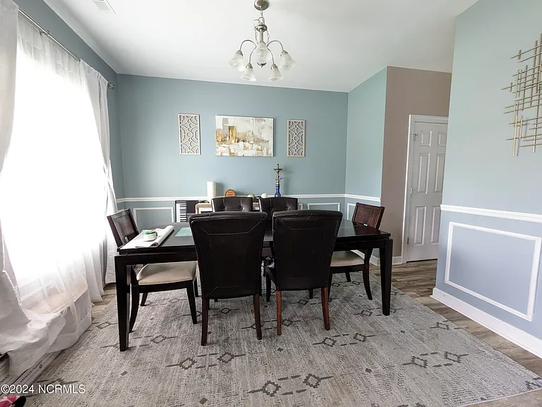 205 Bell Ridge Ln — Photo 9