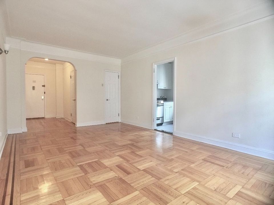 2nd image of 615 W 172nd St APT 43
