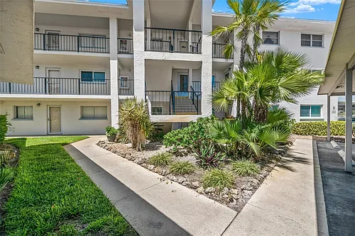 708 Tamiami Trl S Photo 1