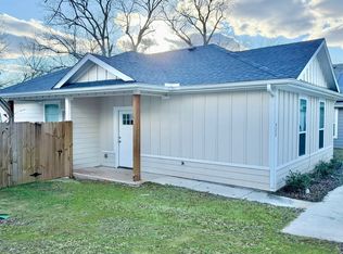 522 E Acheson Rd, Denison, TX 75021