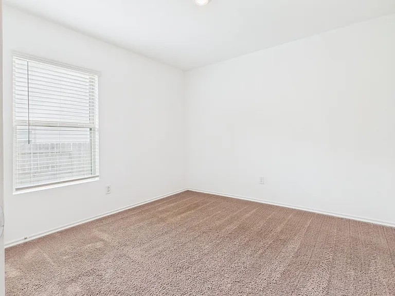 1300 Winding Willow Dr — Photo 18