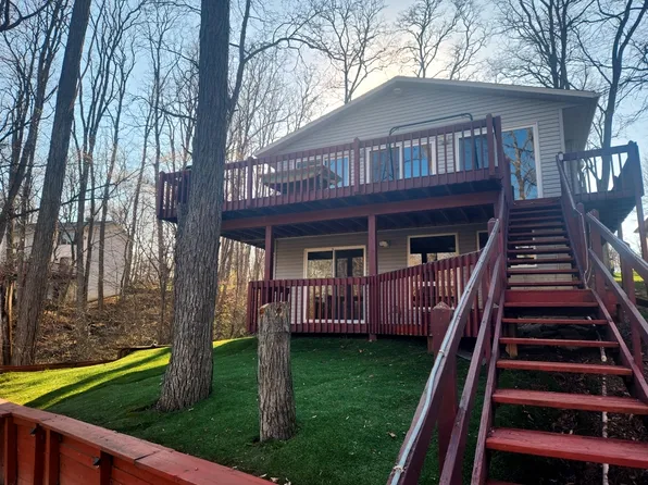 853 Lake Wildwood Dr, Varna, IL 61375